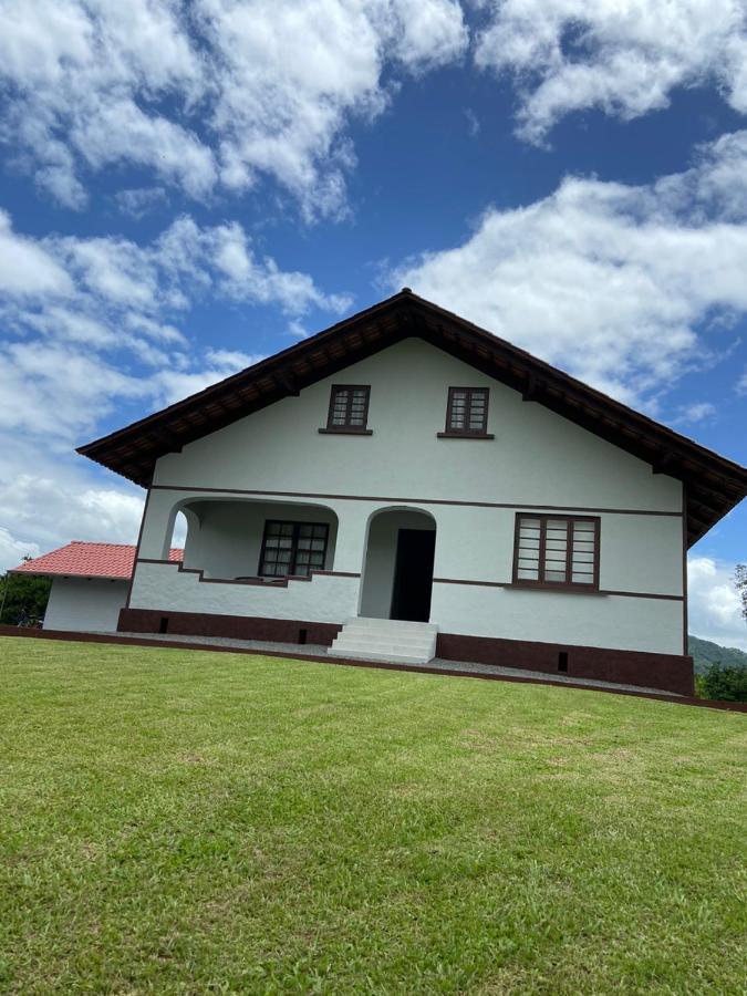 Casa Colonial Em Rio Dos Cedros Villa Buitenkant foto