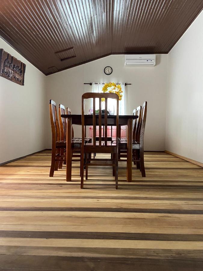 Casa Colonial Em Rio Dos Cedros Villa Buitenkant foto